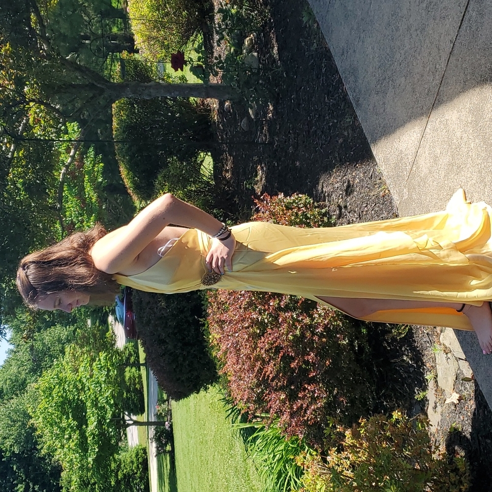 ABS Essentials yellow formal dress - Picture 11 of 12